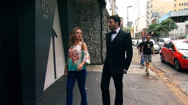 Danilo Gentili faz homenagem para sua mãe no “Programa Eliana” especial “Dia das Mães” neste domingo (8)