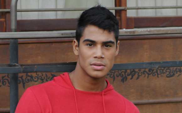 Micael Borges assina com a Globo e viverá personal trainer em novela