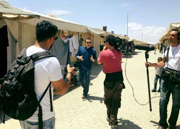 Roberto Cabrini mostra a realidade do maior campo de refugiados sírios da Turquia