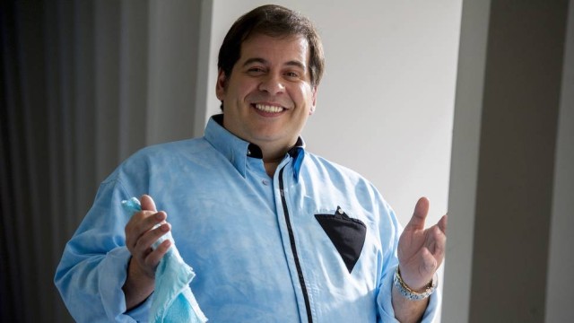 Leandro Hassum surpreende com foto sem camisa após perder mais de 60 kg