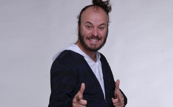 Paulinho Serra assina com o Multishow para integrar o elenco do “Vai Que Cola”
