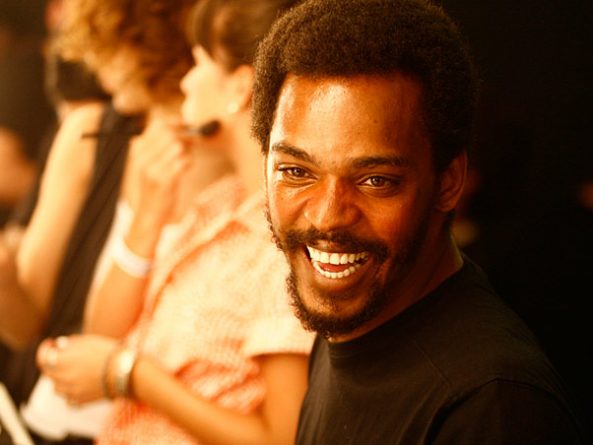 Rocco Pitanga é contratado pela Globo para próxima novela das 7