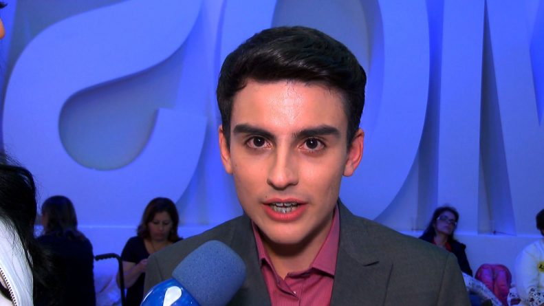 “Não foi a intenção puxar o tapete”, dispara Dudu Camargo sobre ex-apresentadoras do “Primeiro Impacto”