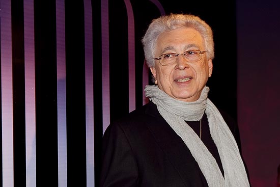 Aguinaldo Silva anuncia “live especial” para falar sobre a vilã de “Senhora do Destino”