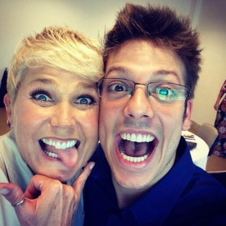 Por Xuxa, Fábio Porchat interrompe agenda para gravação