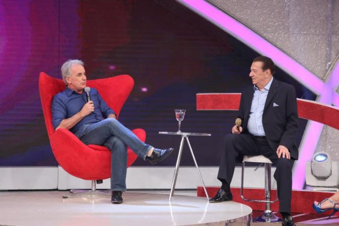 Para evitar barraco, Raul Gil e Otávio Mesquita não se “esbarram” no Jassa
