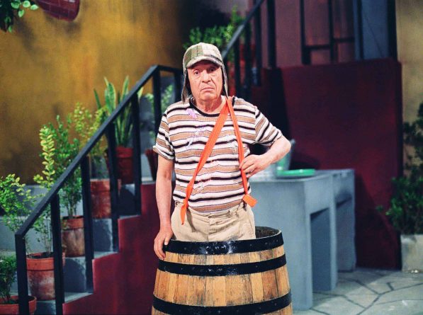 SBT anuncia volta do “Clube do Chaves” ao canal e “Fofocando” pode sair do ar