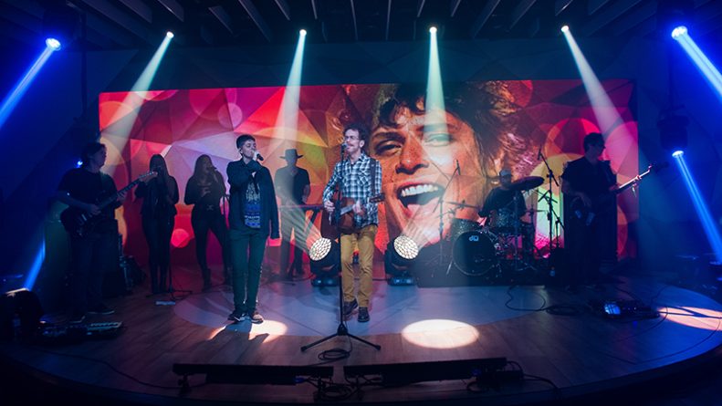 Fantástico celebra o Natal com amigo oculto entre famosos e youtuber