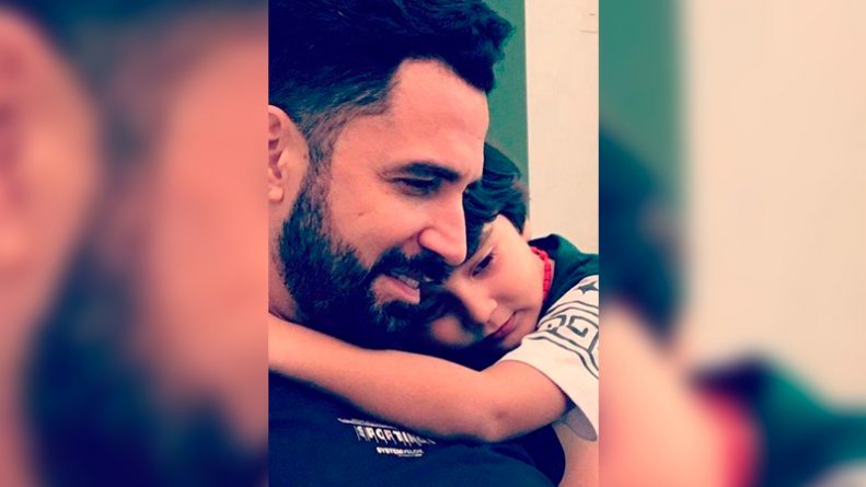 Latino reencontra filho de 4 anos que só viu uma vez