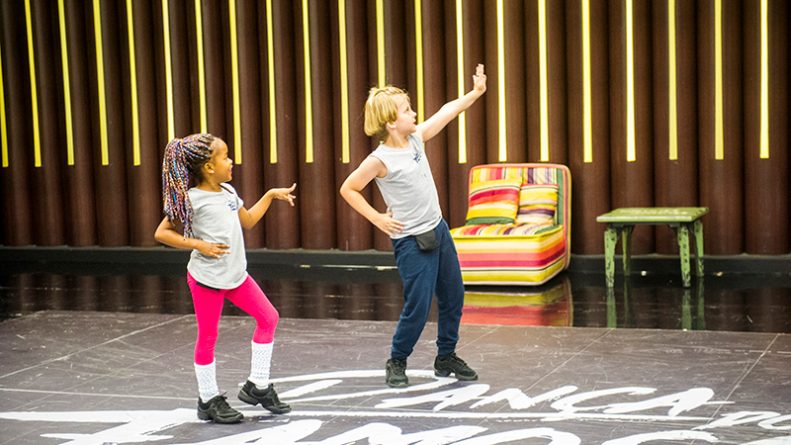 “Domingão do Faustão” estreia nova edição do quadro “Dancinha dos Famosos”