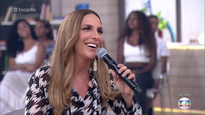 Ivete Sangalo revela que adiou planos de ter mais filhos por causa do Zika