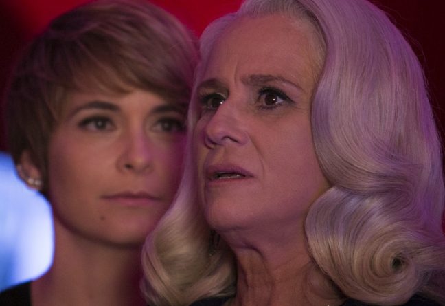 Autores da Globo estão preocupados com vazamentos de finais de “A Lei do Amor” dentro do Projac