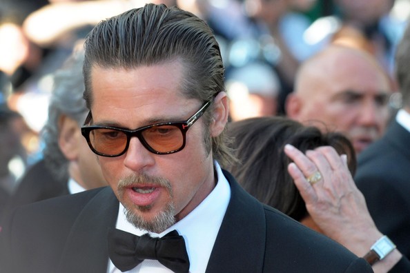 Brad Pitt retoma a vida de solteiro após separação conturbada com Angelina Jolie
