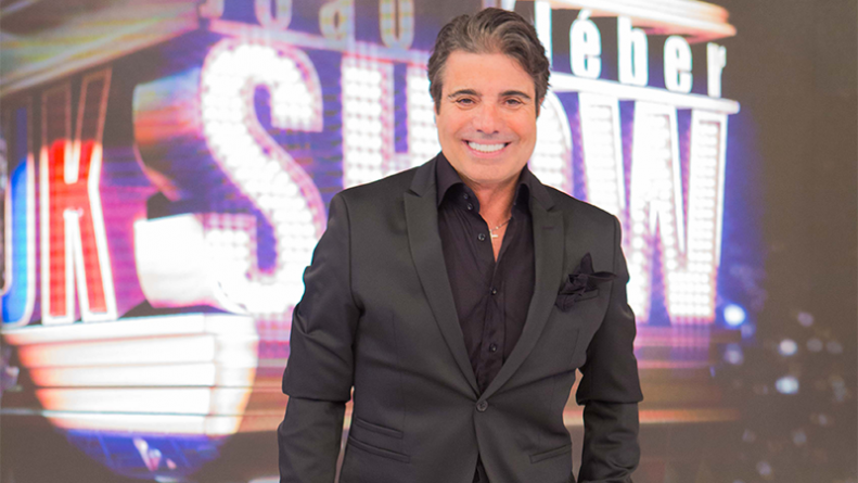 João Kléber renova contrato por mais dois anos com a RedeTV!