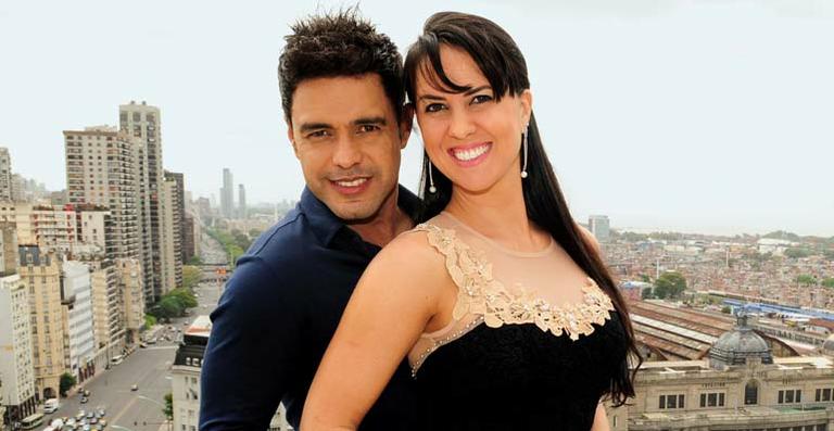 Zezé Di Camargo deve mudar de mansão para viver com Graciele Lacerda