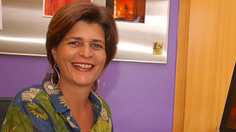 Record aciona Cristianne Fridman para escrever nova novela das 19h