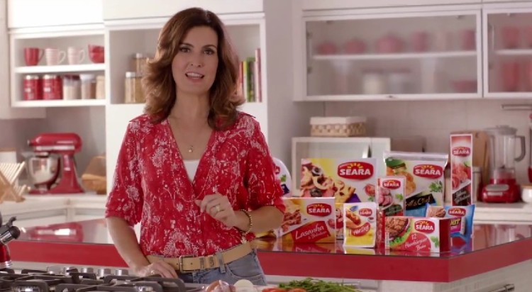 Após escândalo, Fátima Bernardes não vai renovar contrato com a Seara