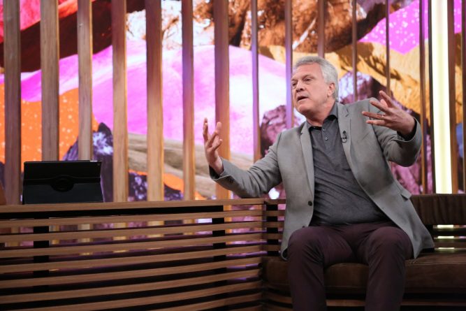 “Conversa com Bial” chega a 200 programas