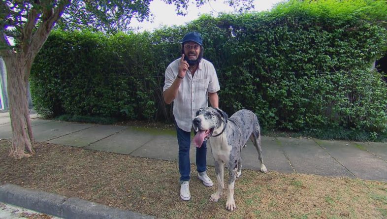 Carlinhos Aguiar volta a gravar “Câmeras Escondidas” após 10 anos no “Programa Silvio Santos”, do SBT