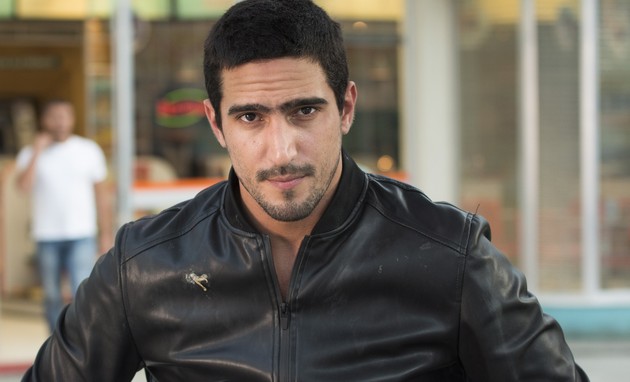 Renato Góes vai aprender o sotaque da Síria para viver protagonista