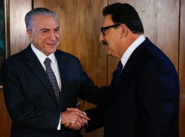 SBT coloca principais nomes da política brasileira na pauta dos seus programas