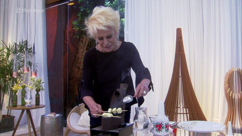 Ana Maria Braga se queima com ferro de passar roupa ao vivo