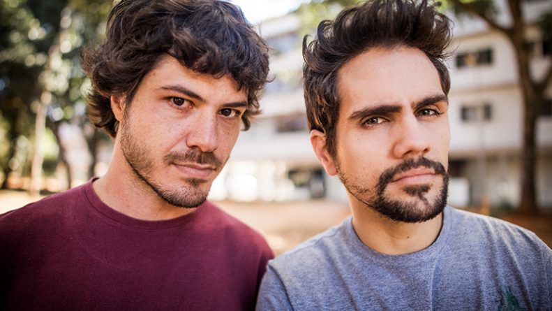 Apresentadores de “Catfish Brasil” gravam versão norte-americana