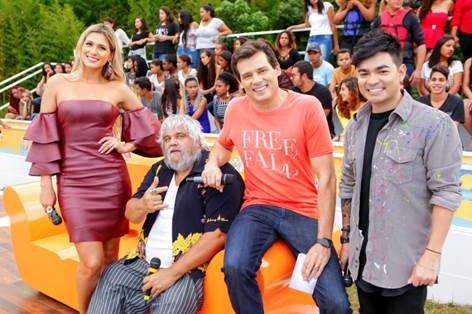 “Domingo Legal” estreia o quadro “Malucos Molhados” neste domingo (21)