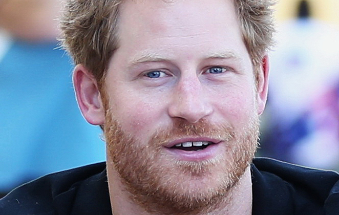 Príncipe Harry marca audiência com a avó, rainha Elisabeth, para anunciar noivado