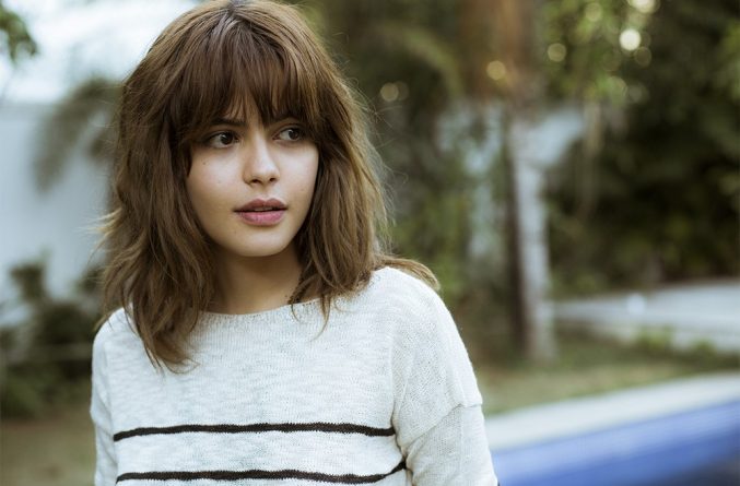 Personagem de Julia Dalavia entra na reta final em “Os Dias Eram Assim”