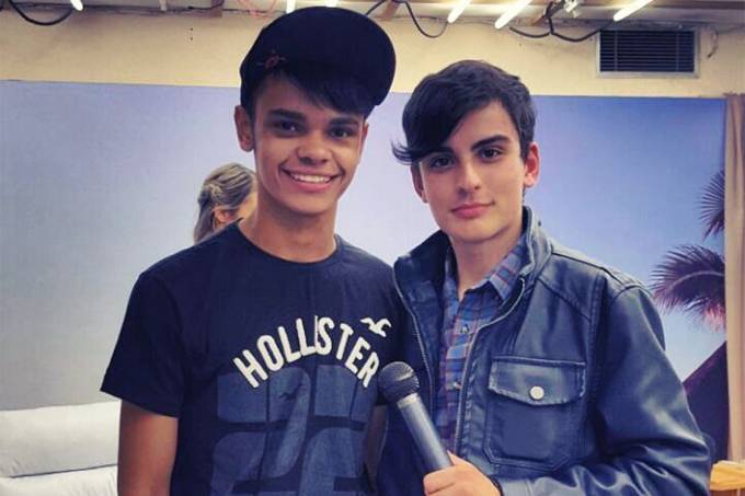 Dudu Camargo se pronuncia sobre acusação de agressão do suposto ex-namorado