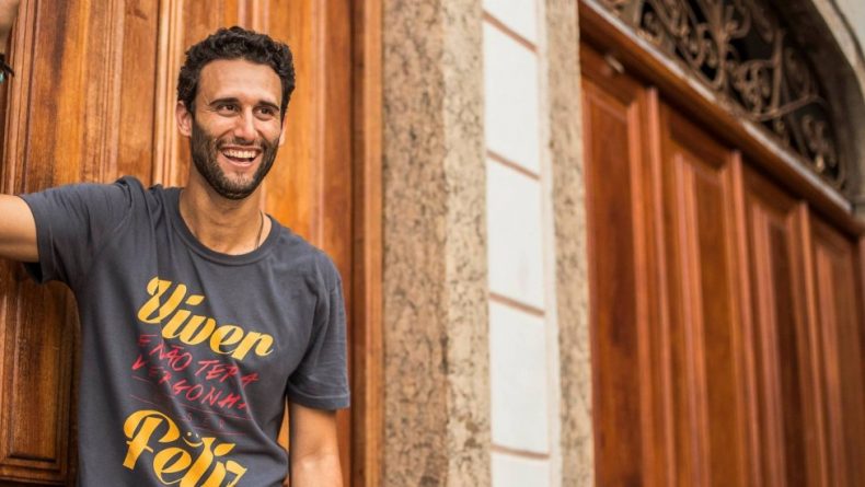 Record contrata Felipe Fagundes, sobrinho de Antônio Fagundes, para nova novela