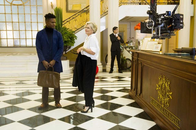 Irene Ravache entra em “Pega Pega” como sócia de Mateus Solano