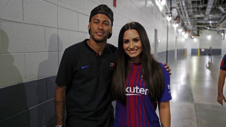 Bruna Marquezine incentiva namoro entre Neymar e Demi Lovato