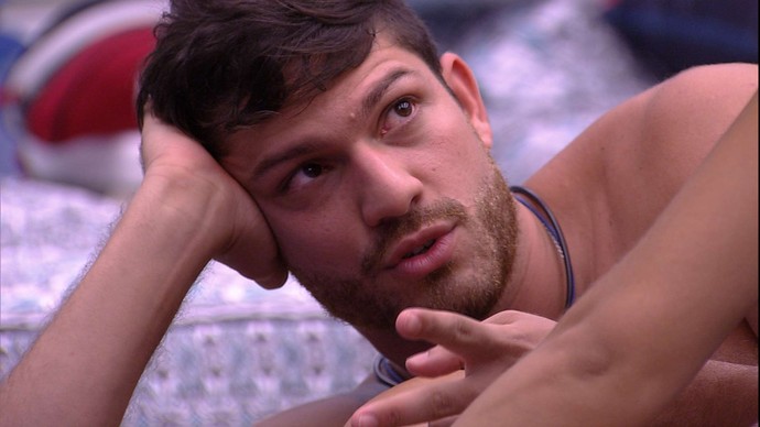 Festa de ex-BBB termina em climão; confira