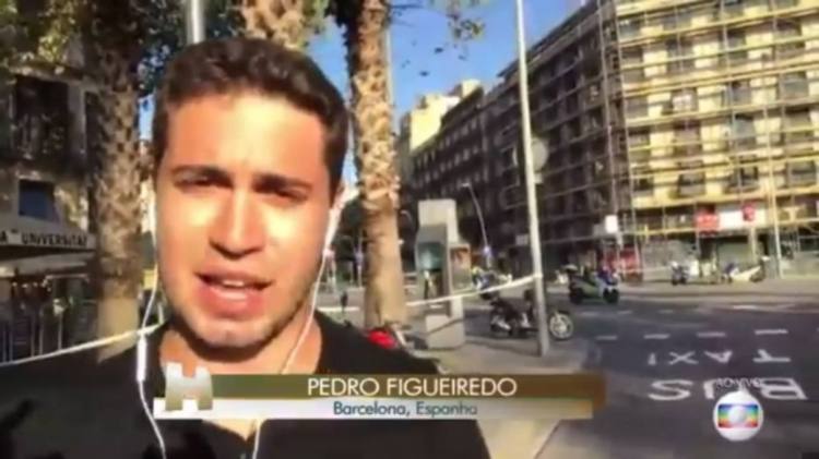 Repórter é atacado por policial em transmissão ao vivo da Espanha