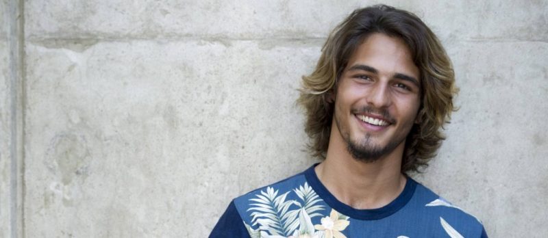 Record contrata galã da Globo para “Rosa Choque”