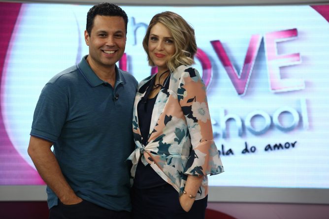 “Cara metade: existe ou é Mito?” É o tema debatido no “The Love School” deste sábado (09)