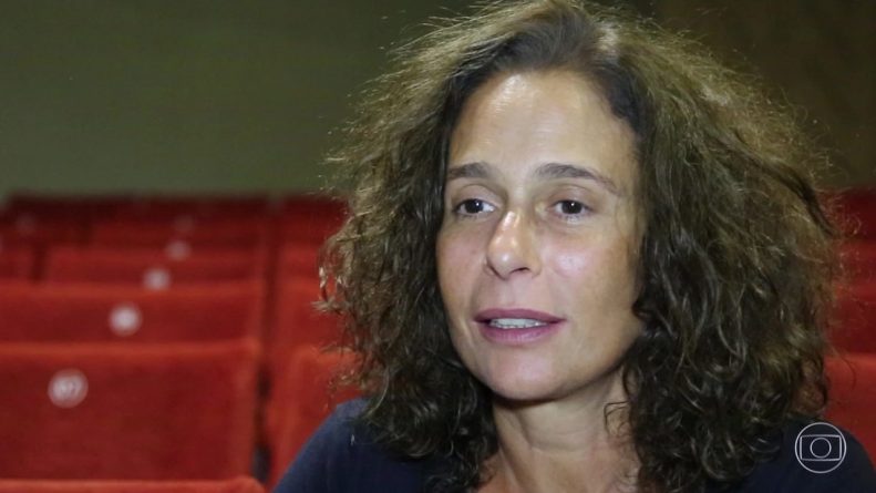 Andrea Beltrão relata assédio em transporte público: “Gritei no ônibus”