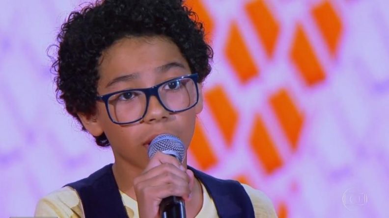Intérprete do “Dollynho” garante vaga no “The Voice Kids”