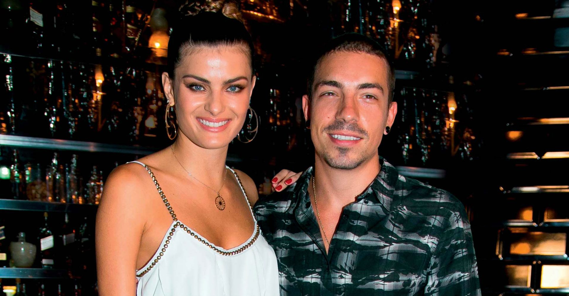 “Foi eu quem paquerei”, diz Isabeli Fontana sobre início de namoro com Di Ferrero