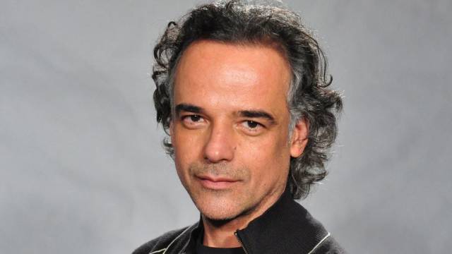 Ângelo Antônio volta às novelas em “Espelho da Vida”