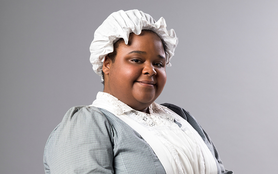 Polly Marinho, de “Orgulho e Paixão”, posa nua no Rio