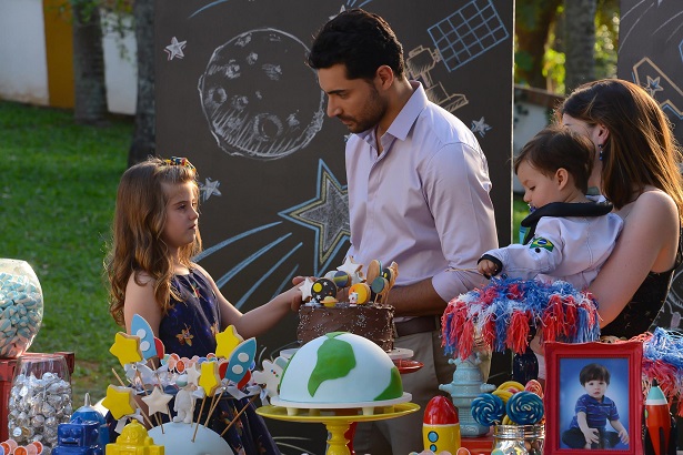 Último capítulo de “Carinha de Anjo” emociona telespectadores do SBT com surpresas e música