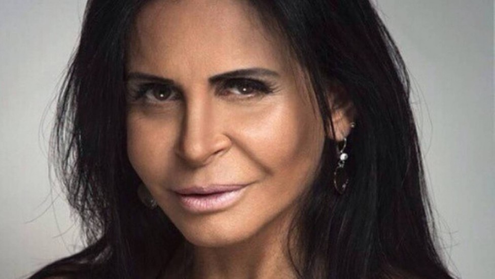 Após ser criticada na web, Gretchen se manifesta por causa de frase polêmica