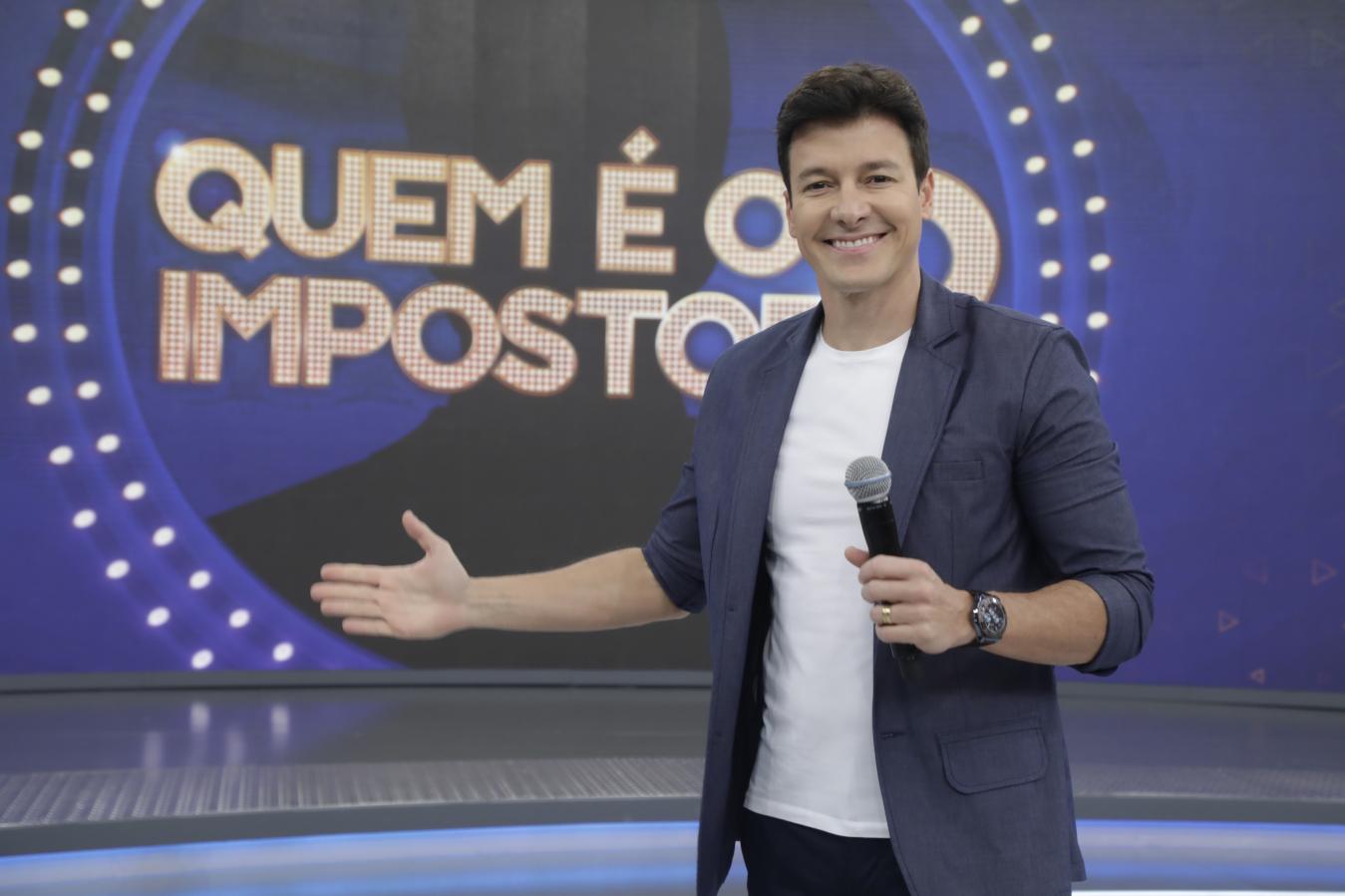 Rodrigo Faro comanda estreia do quadro “Quem É o Impostor?” neste domingo (26/08)