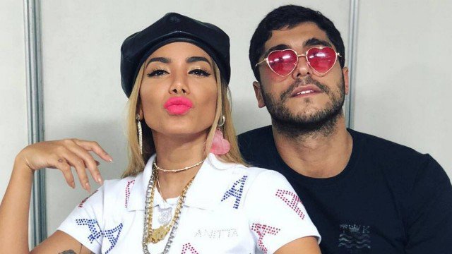 Anitta chama ex-marido para conversar, e amigos acreditam em volta