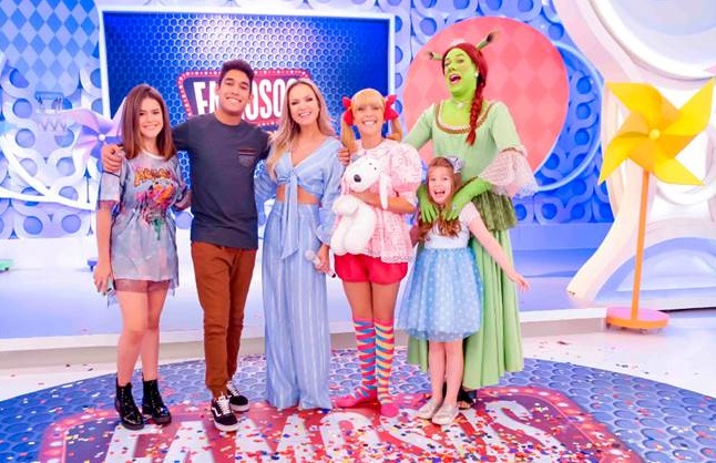 Confira as atrações do “Programa Eliana” deste domingo (14/10)