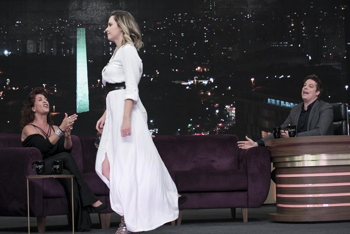 Provocada por Vida Vlatt, Ana Paula Renault abandona gravação do “Programa do Porchat”