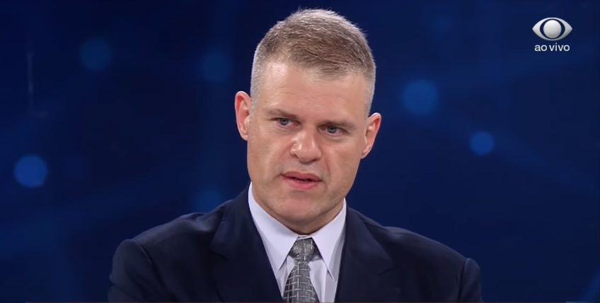 Eduardo Oinegue já tem data para estrear na bancada do “Jornal da Band”